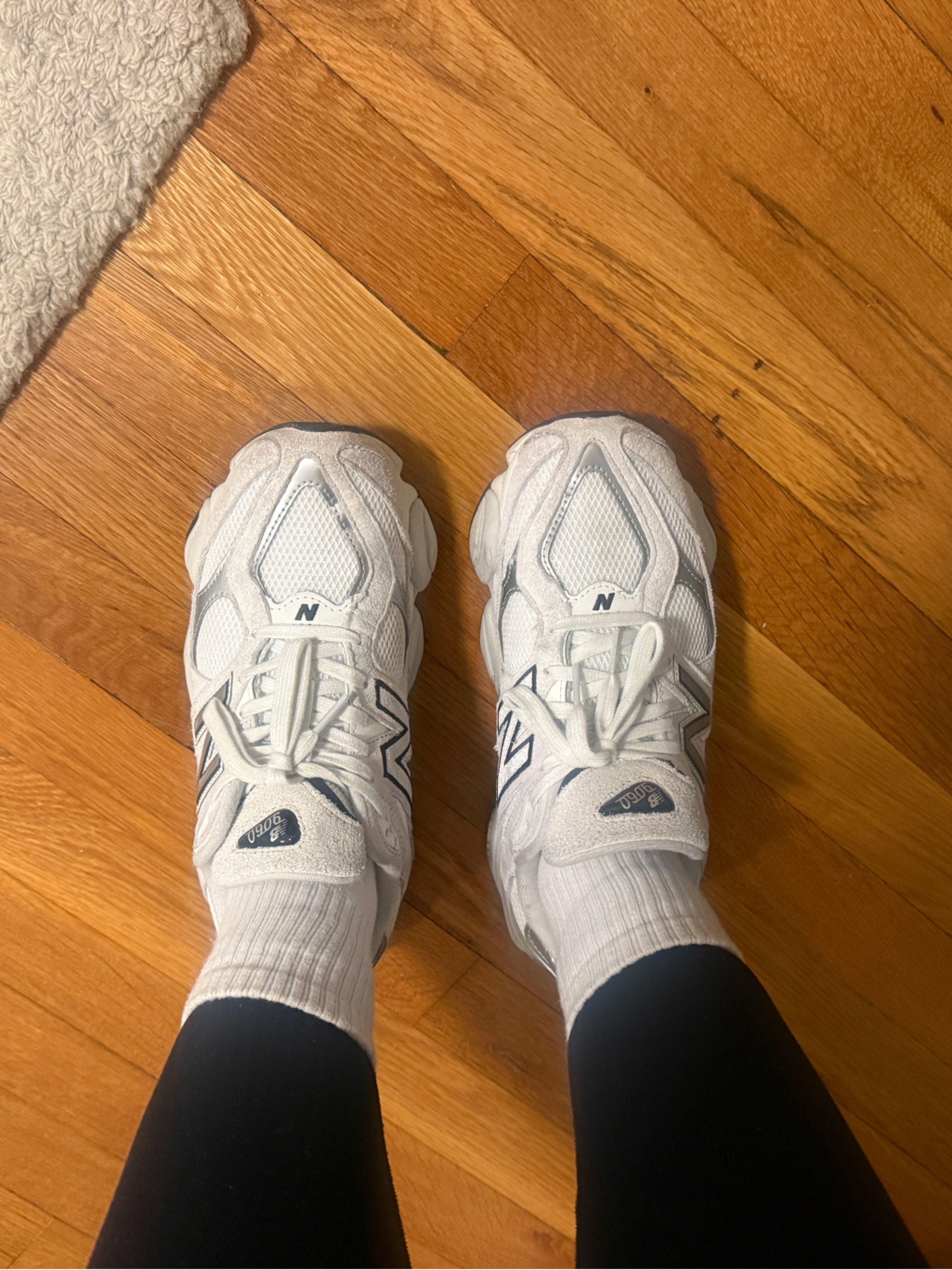 New Balance 9060